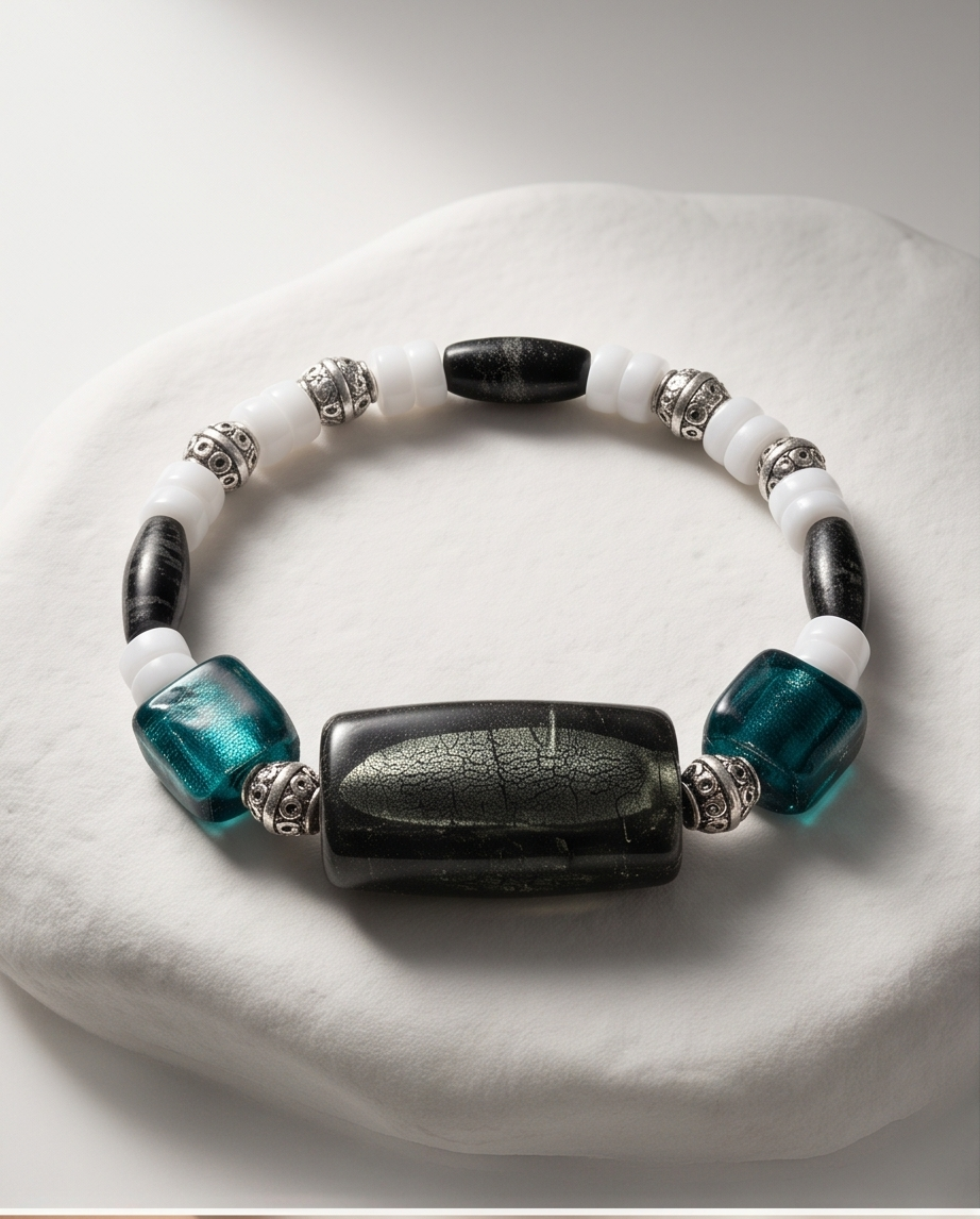 Striking Teal Beauty Bracelet