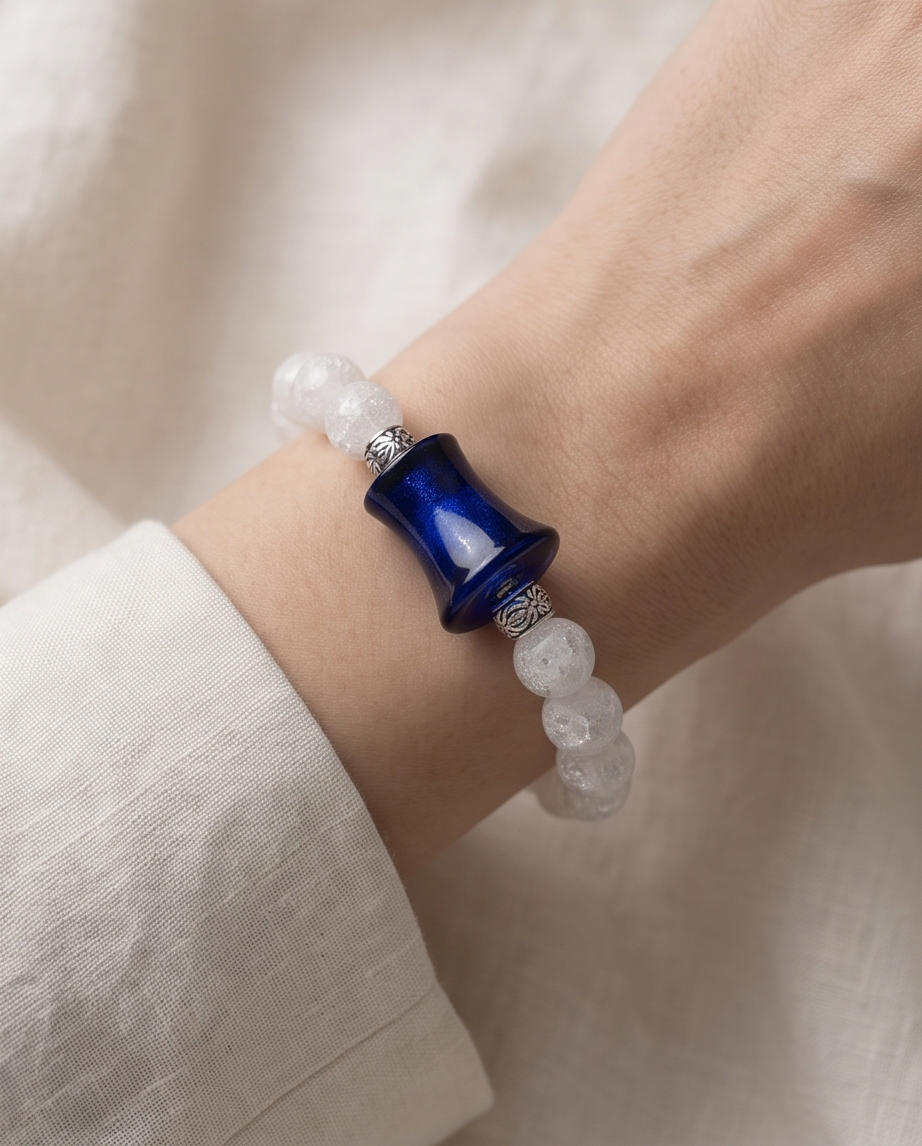 Bold & Sculptural Bracelet